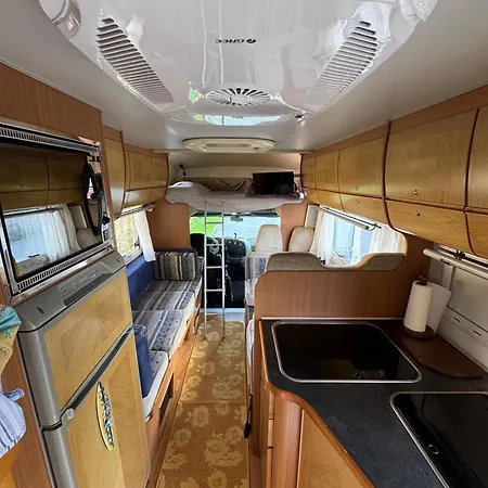 Autocaravana En Apartamento
